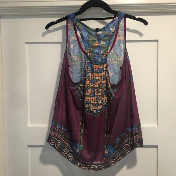 Lezalez Floral Racerback Tank w/great pattern - Picture 5 of 6